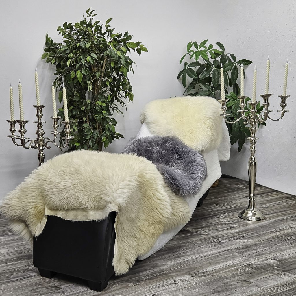 Kreativität ohne Grenzen: Unsere Glitzerbox sorgt für spektakuläre Lichtreflexe und einzigartige Hintergründe bei Fashion- und Beauty-Shootings.